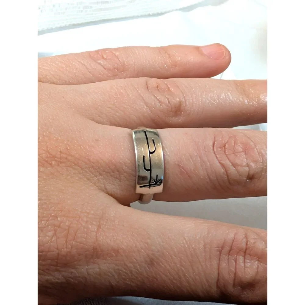 Authentic Fernando Bellany Navajo Sterling Silver Overlay Band Ring Size 8